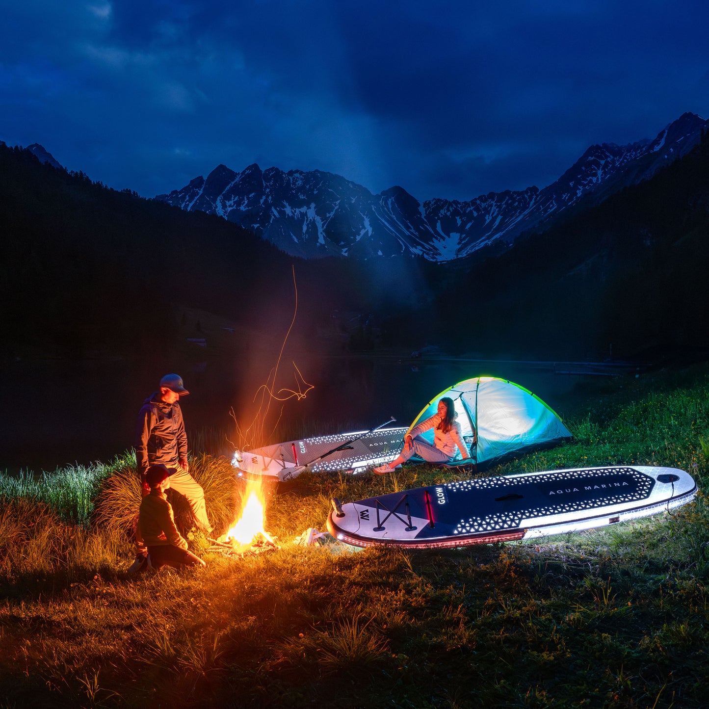 Aqua Marina - GLOW 10'4" All-around iSUP with Ambient Light System