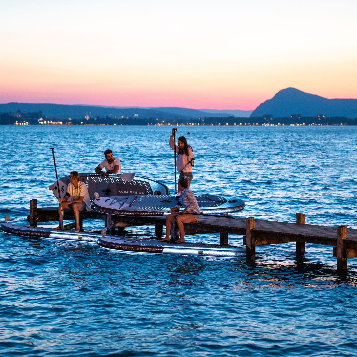 Aqua Marina - GLOW 10'4" All-around iSUP with Ambient Light System