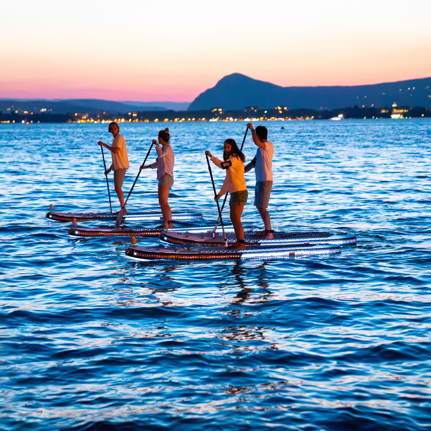 Aqua Marina - GLOW 10'4" All-around iSUP with Ambient Light System
