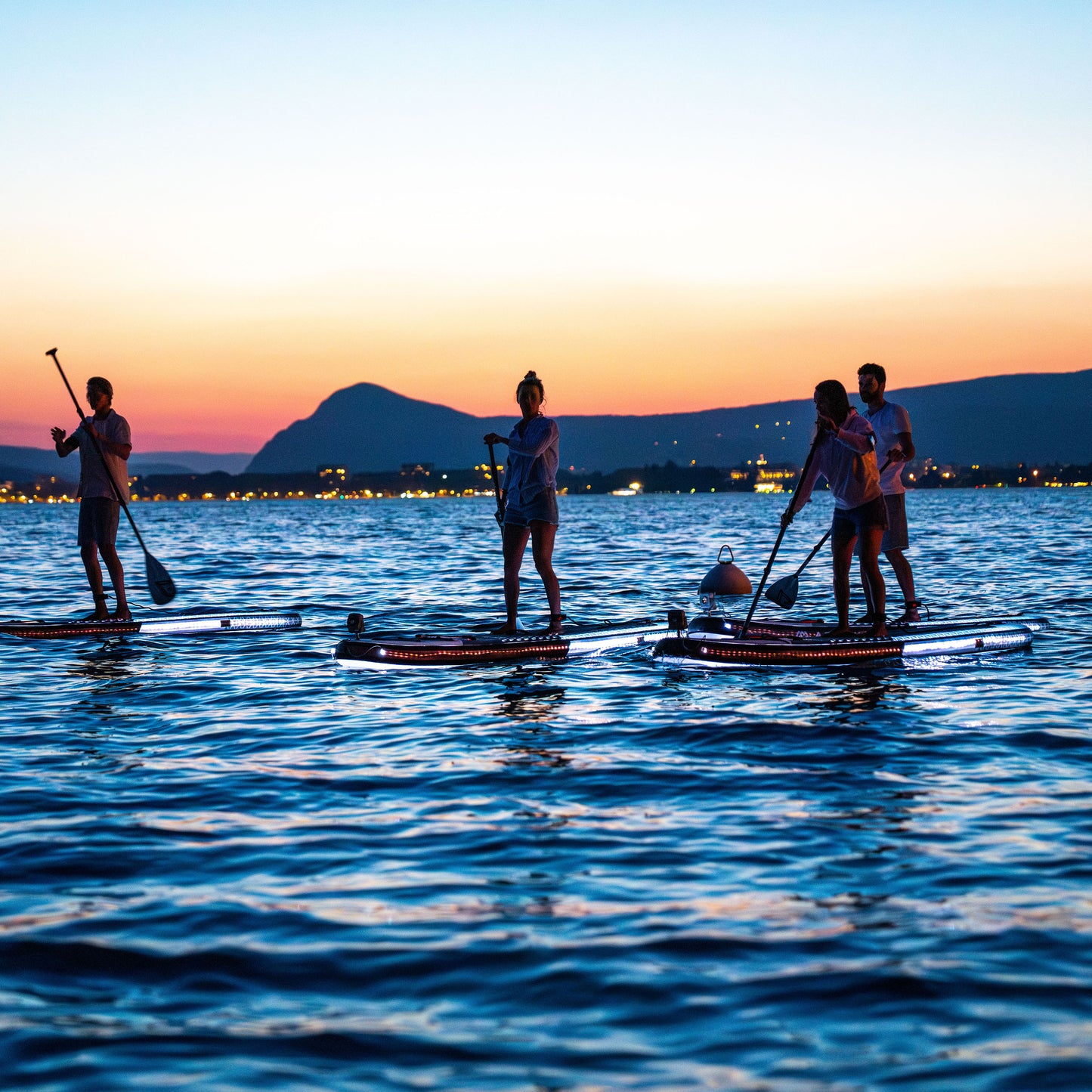 Aqua Marina - GLOW 10'4" All-around iSUP with Ambient Light System