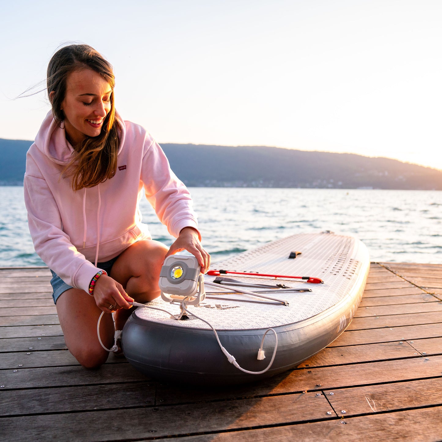 Aqua Marina - GLOW 10'4" All-around iSUP with Ambient Light System
