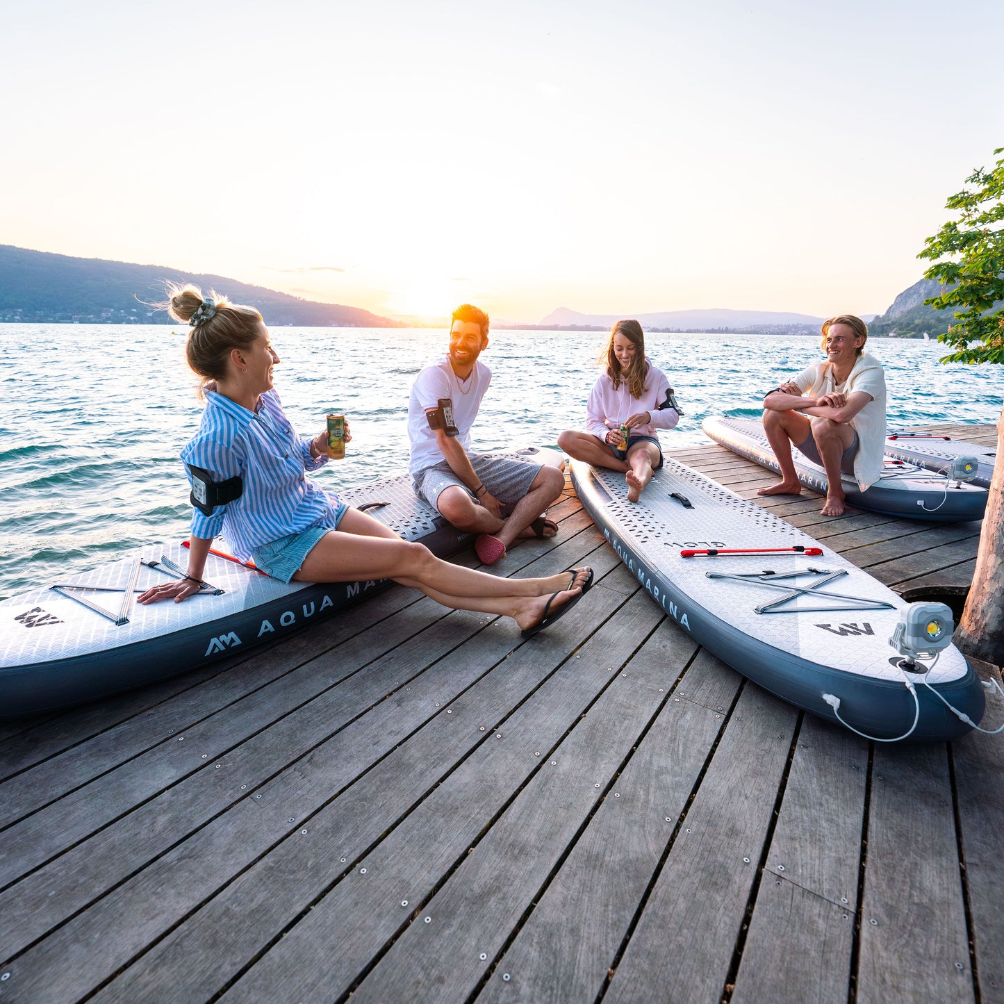 Aqua Marina - GLOW 10'4" All-around iSUP with Ambient Light System