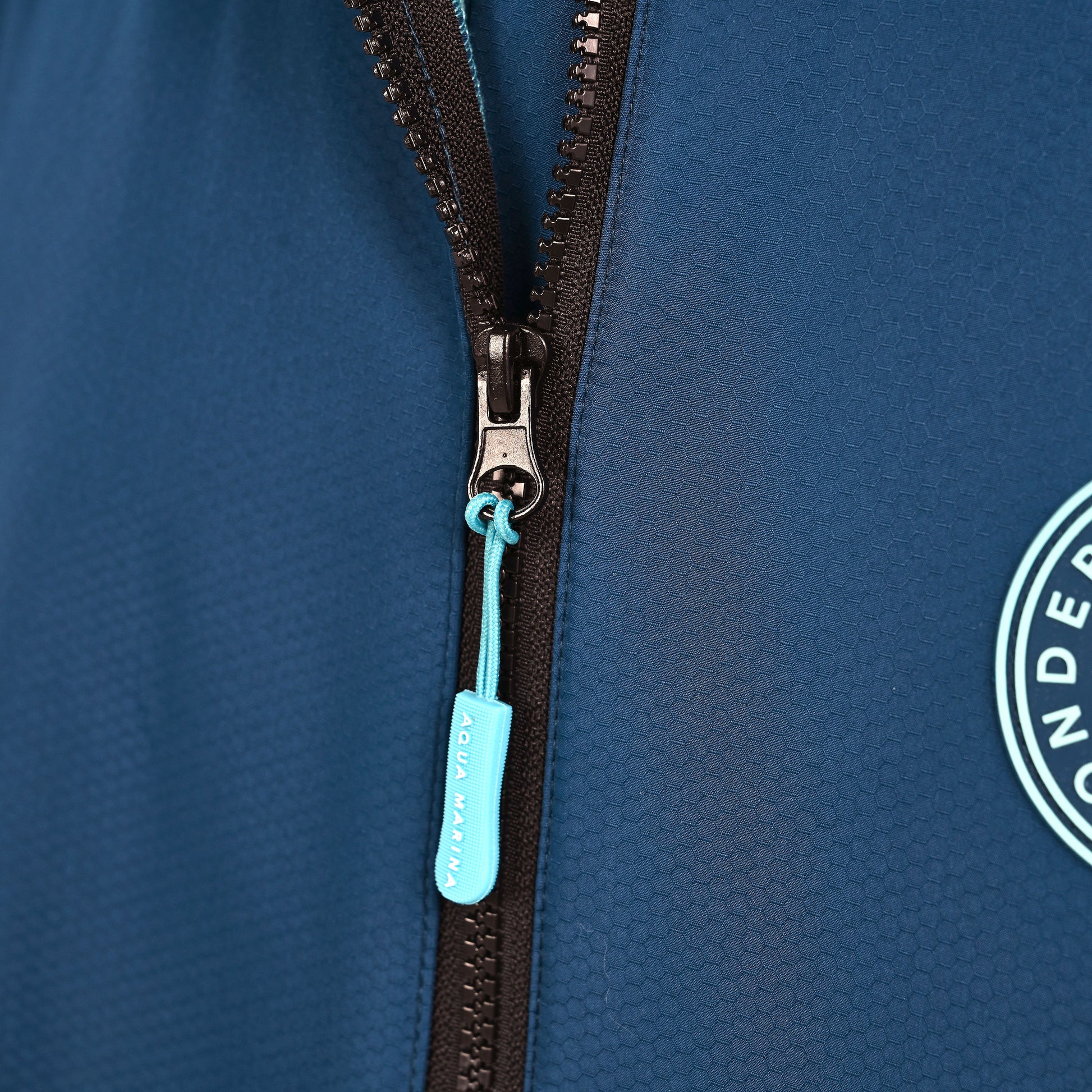 Aqua Marina - Water-repellent Thermal Poncho (Navy) - Medium - Aqua Marina